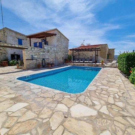 Poseidon'S Pool Paradise Skarinou Exterior foto